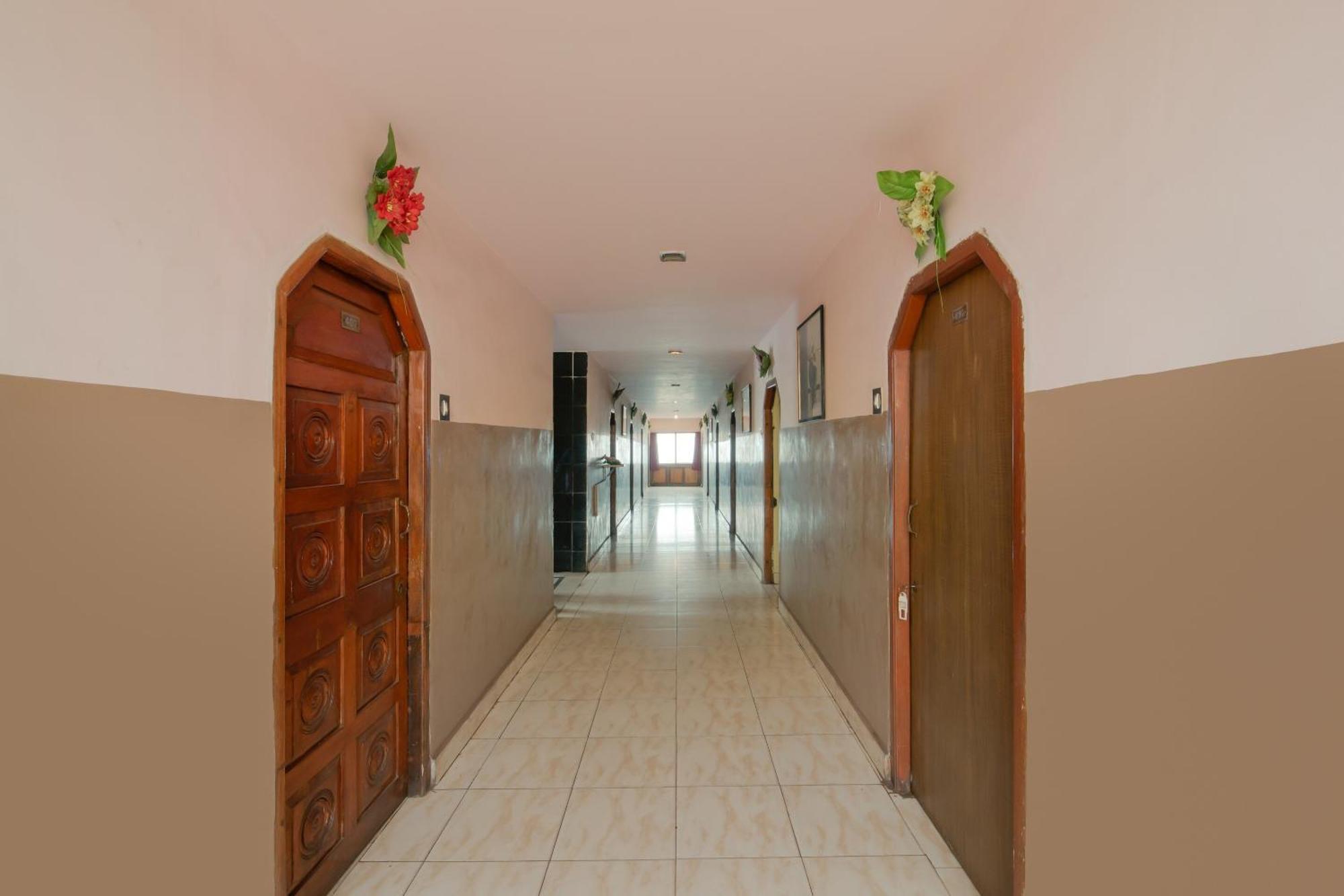Spot On Hotel Manikanta Residency Visakhapatnam Eksteriør bilde